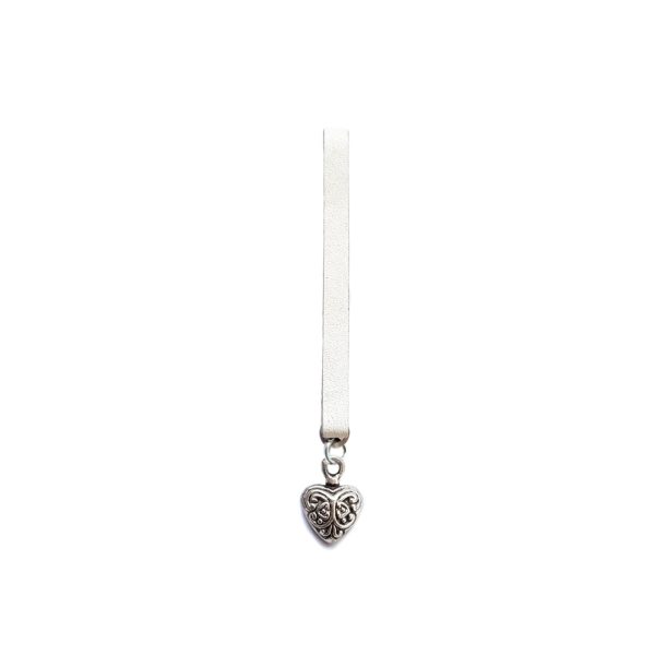 Charm Uli Corazón Got