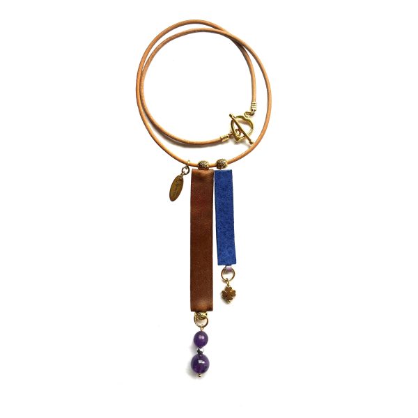 Collar Ahura Gold Energía Acuario